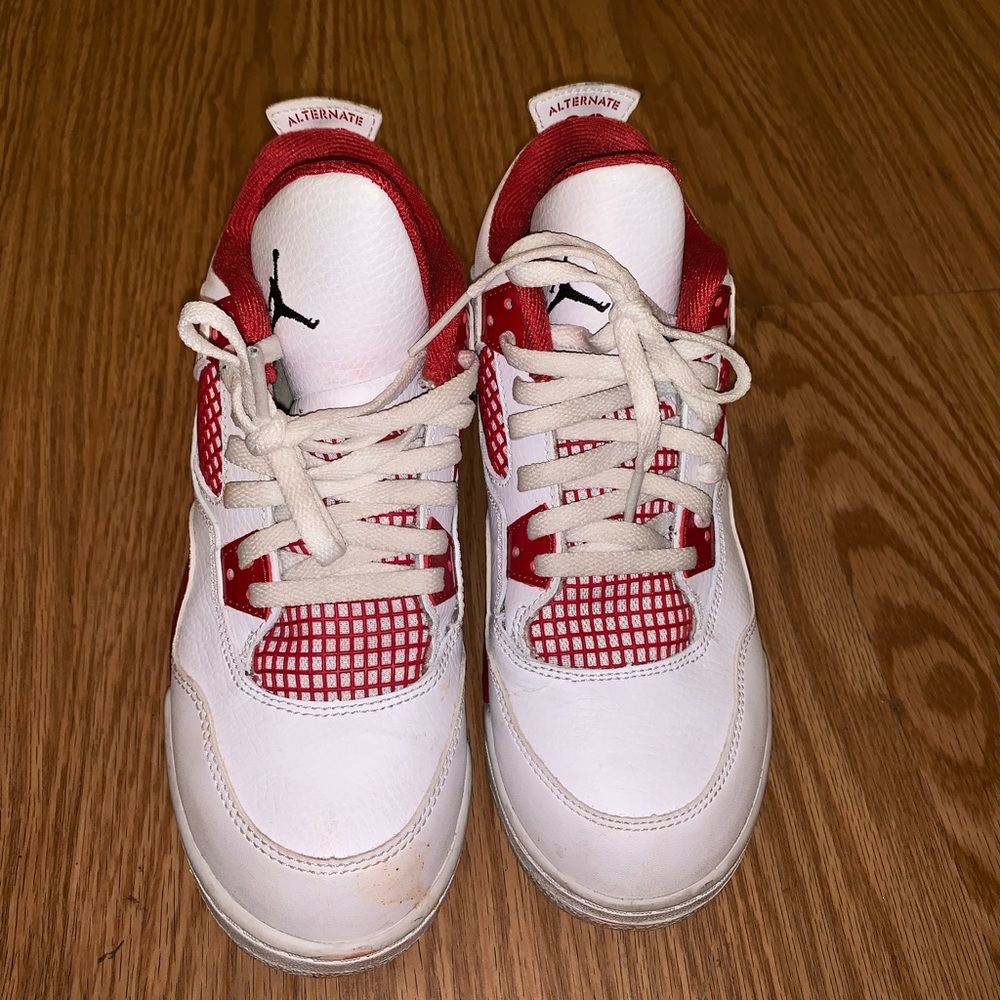Jordan 4’s